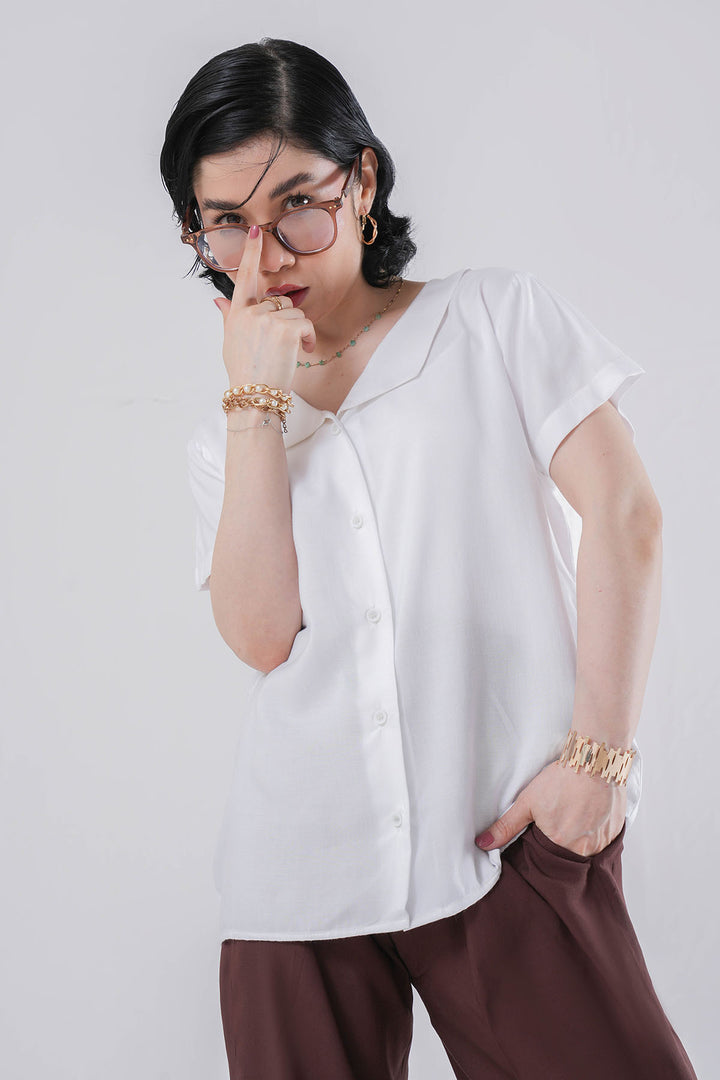 WHITE BASIC SHIRT