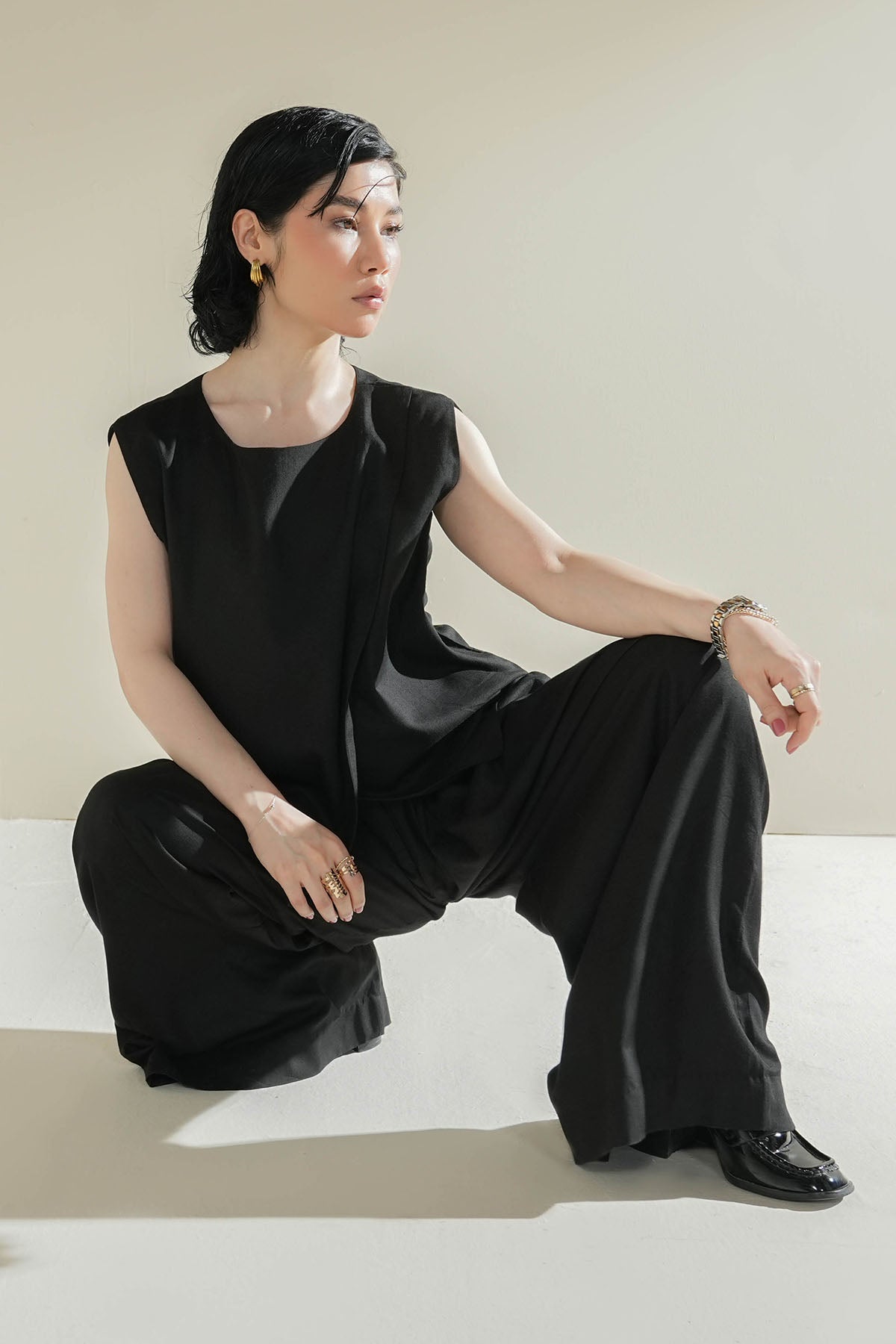 BLACK SLEEVELESS CO-ORD SET