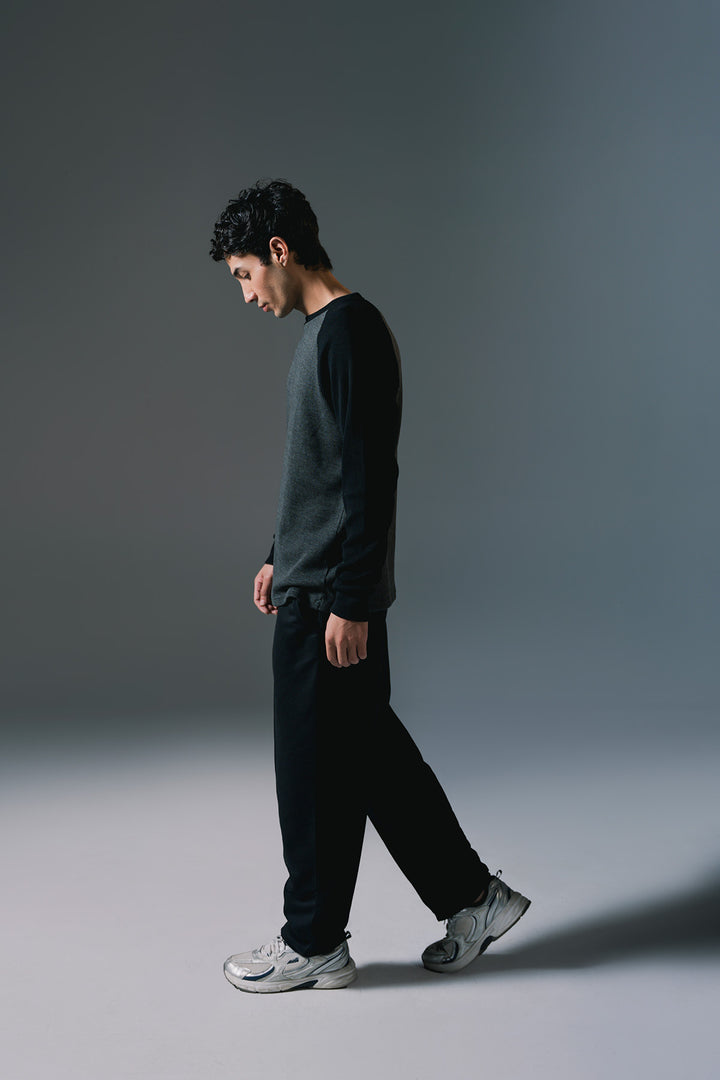 Raglan Shirt | Black & charcoal