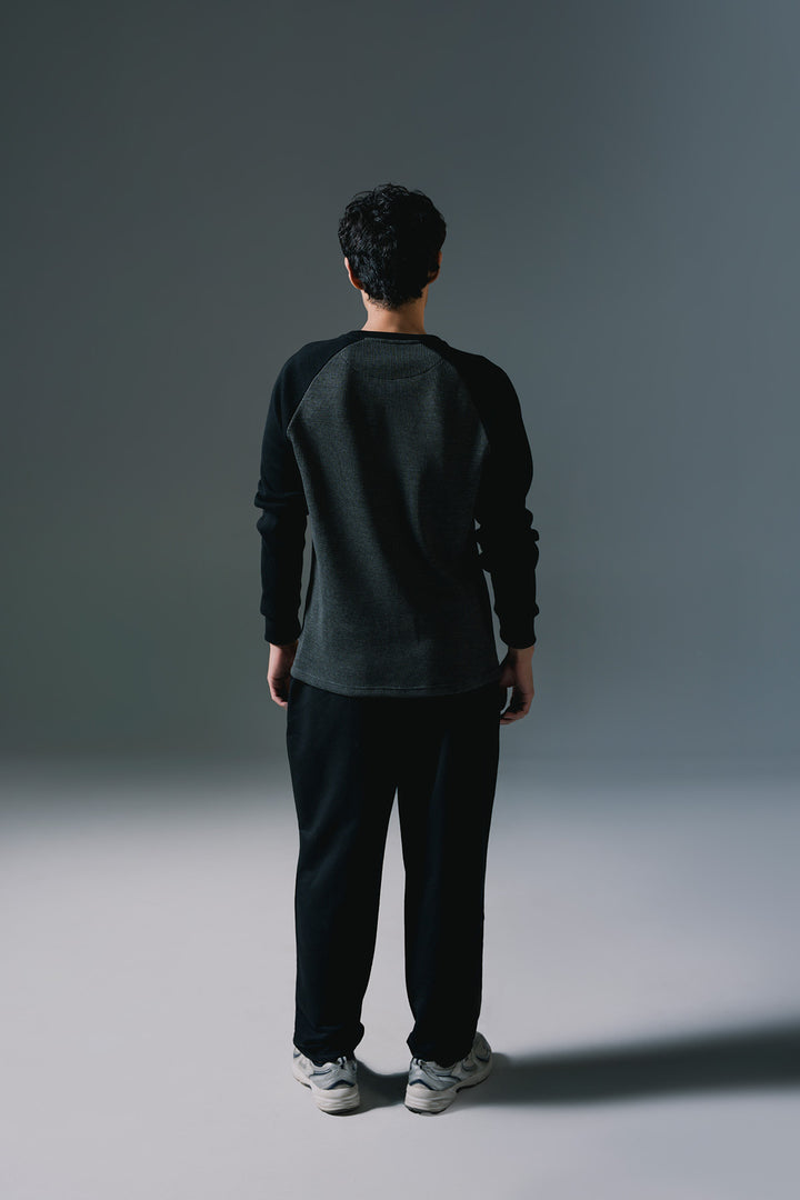 Raglan Shirt | Black & charcoal
