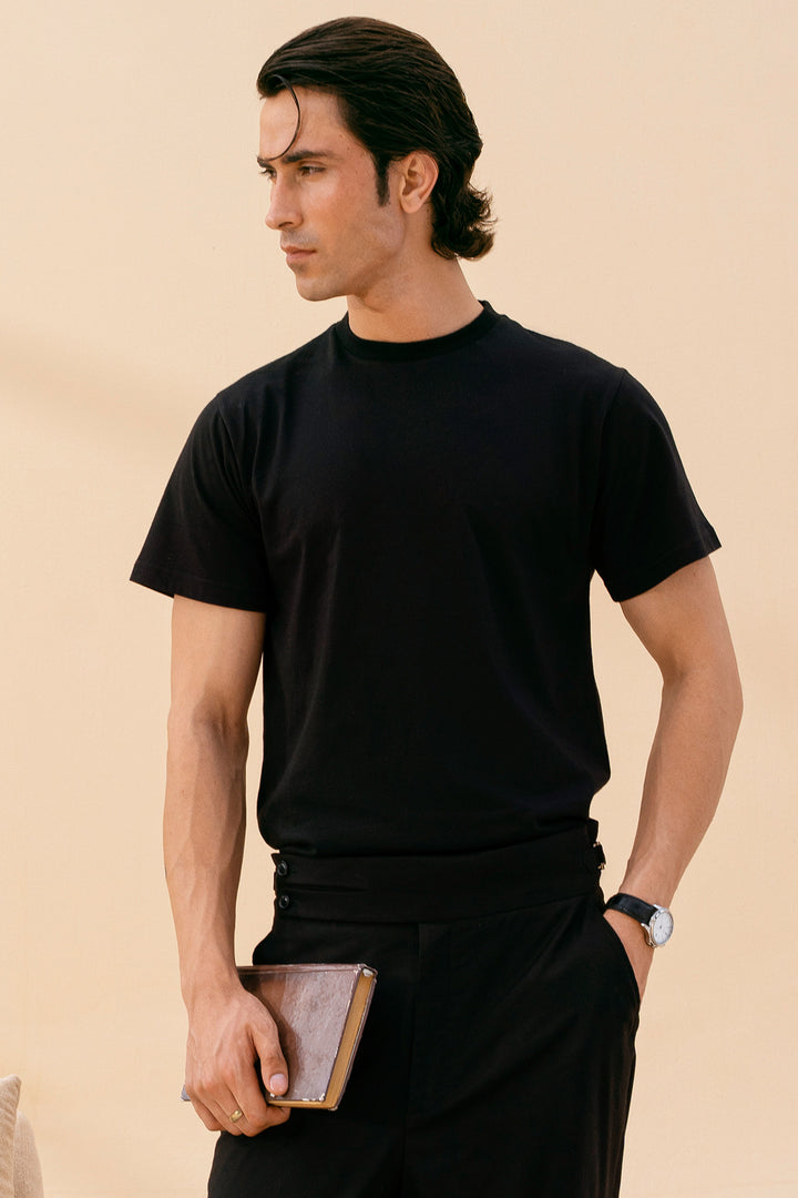 Black Crew Neck Basic Tee