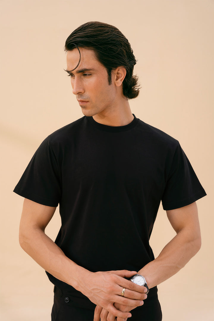 Black Crew Neck Basic Tee