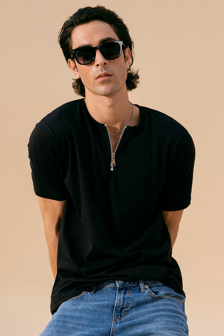 Black Round Zipper Shirt