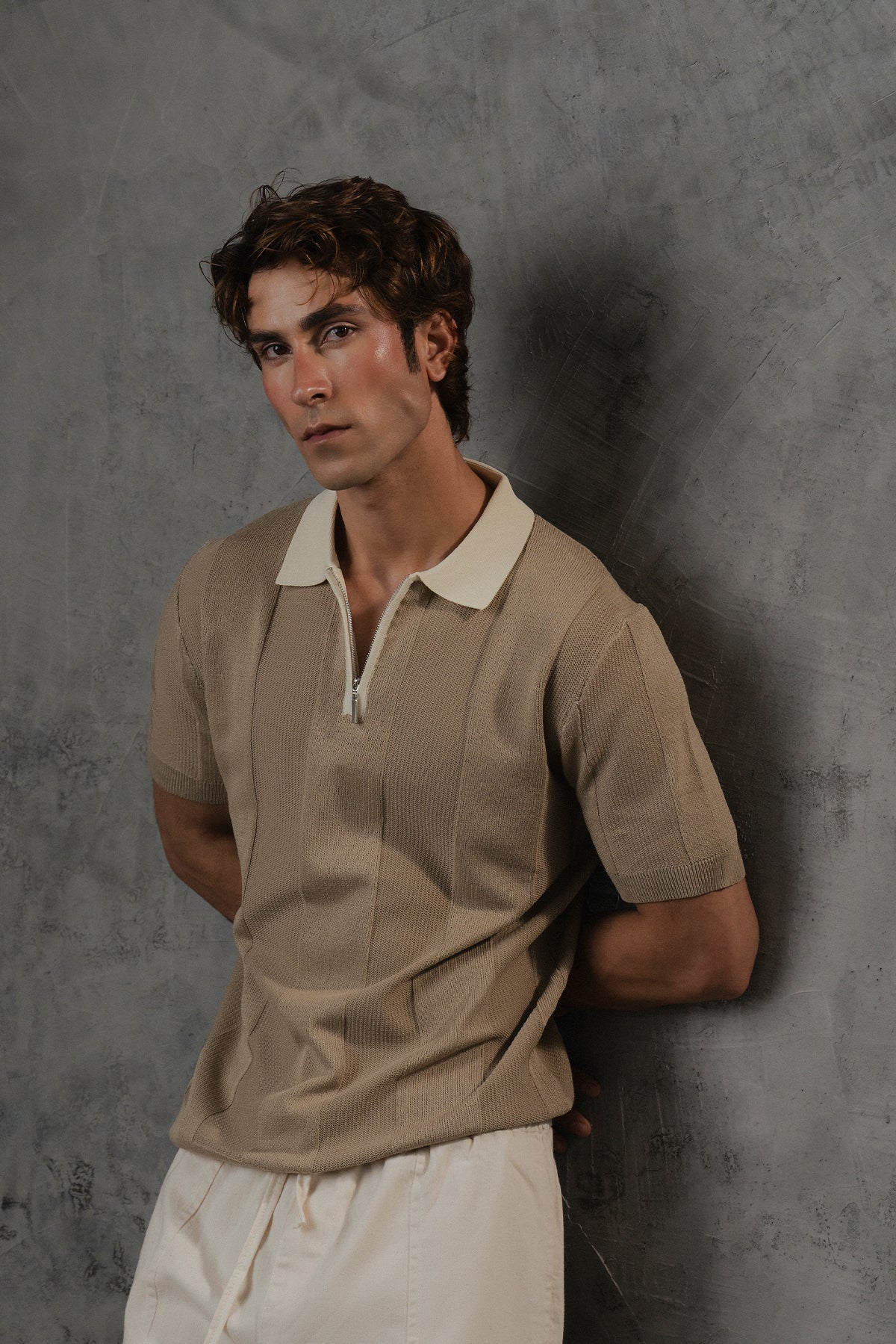 Contrast Zipper Knitted Men Polo Shirt