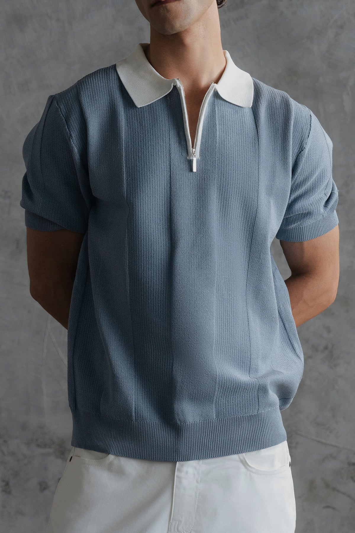 Contrast Zipper Knitted Men Polo Shirt