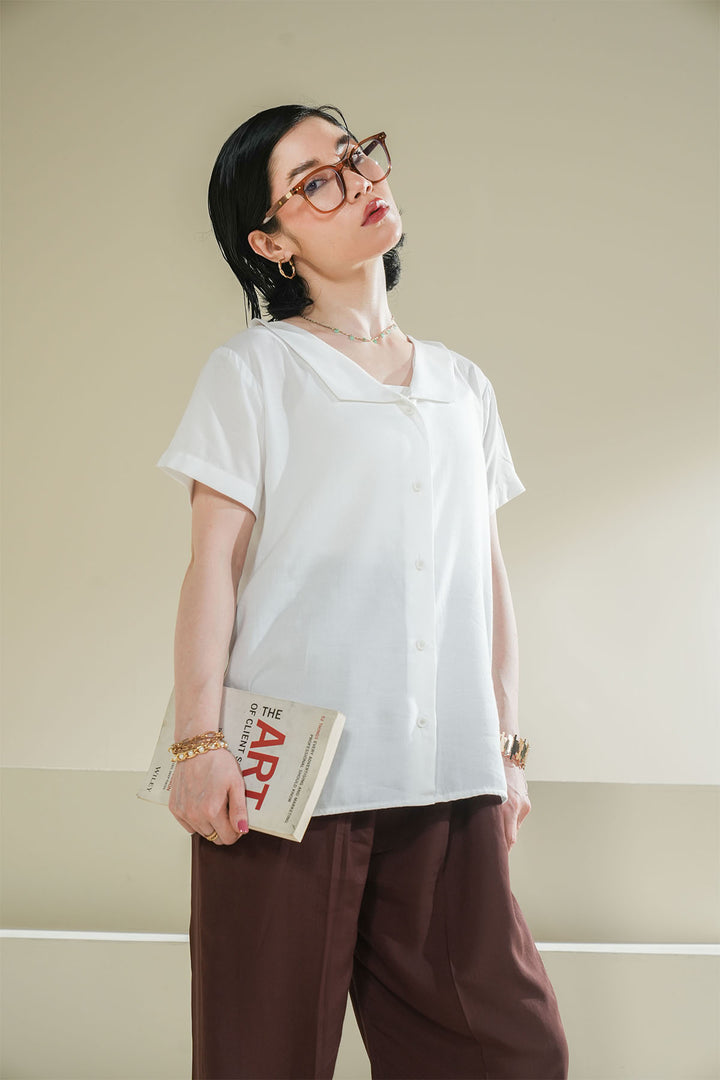 WHITE BASIC SHIRT